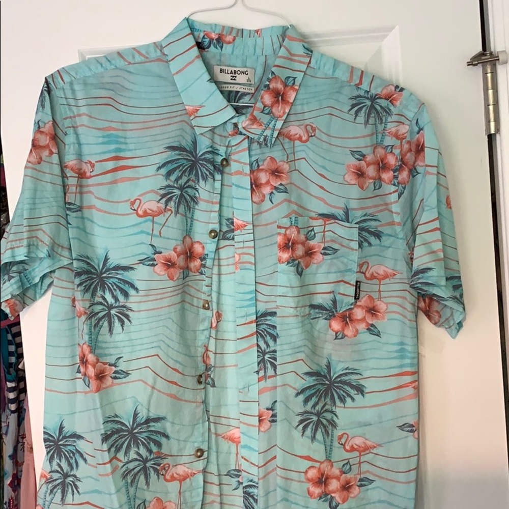 Billabong Tailored Fit Hawaiian Shirt Large